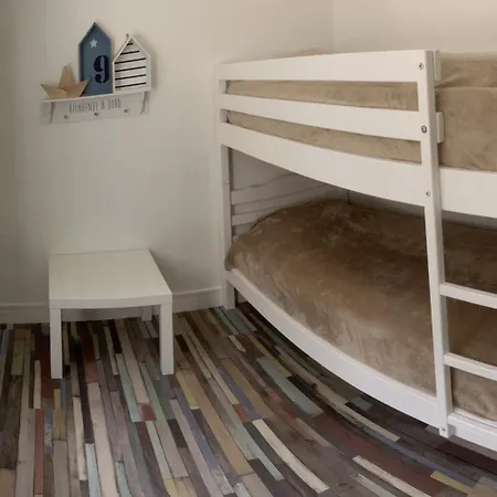 Maison 100 M2 Plein Pied Pour 6 Personnes 300 M De La