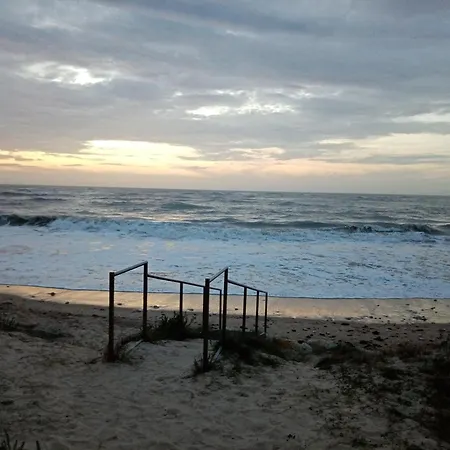 Dom wakacyjny Maison 100 M2 Plein Pied Pour 6 Personnes 300 M De La Chaucre