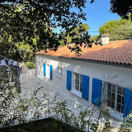 Maison 100 M2 Plein Pied Pour 6 Personnes 300 M De La Chaucre